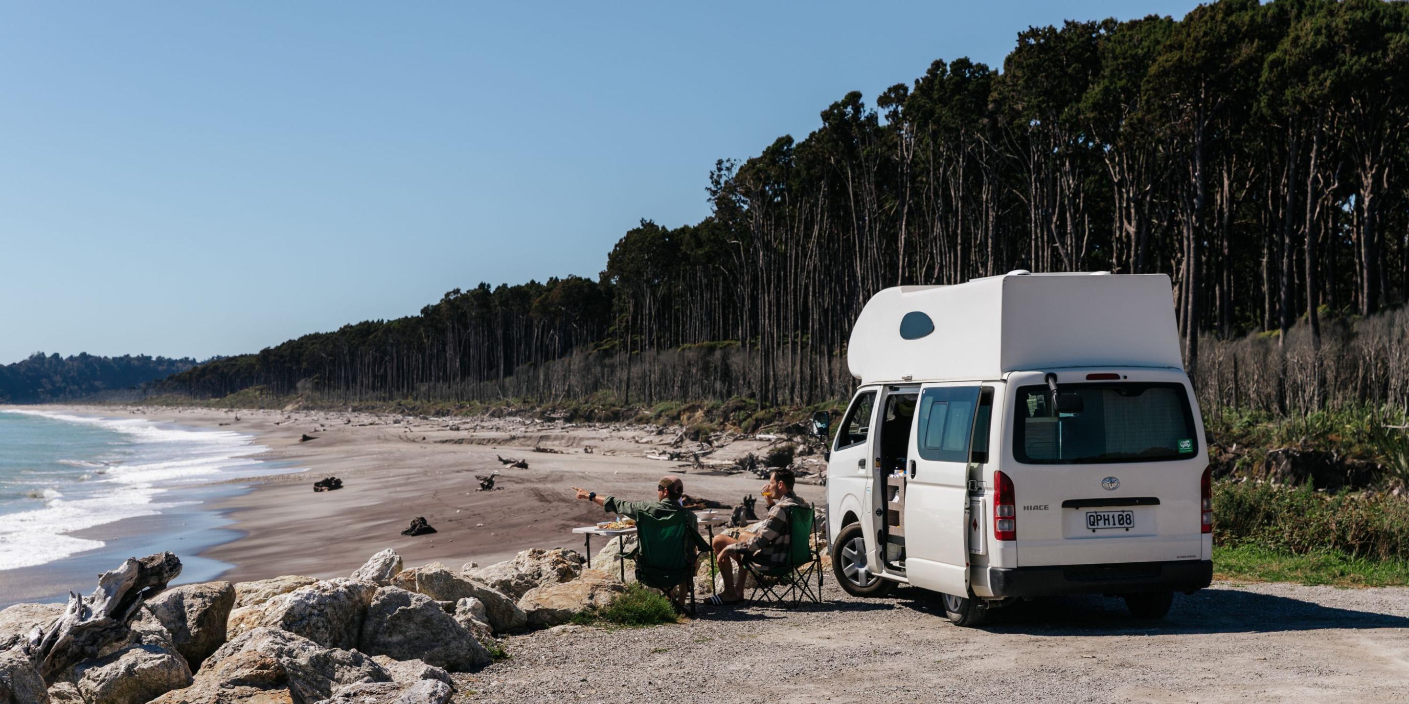 Happy 3ST Campervan Hire New Zealand 3