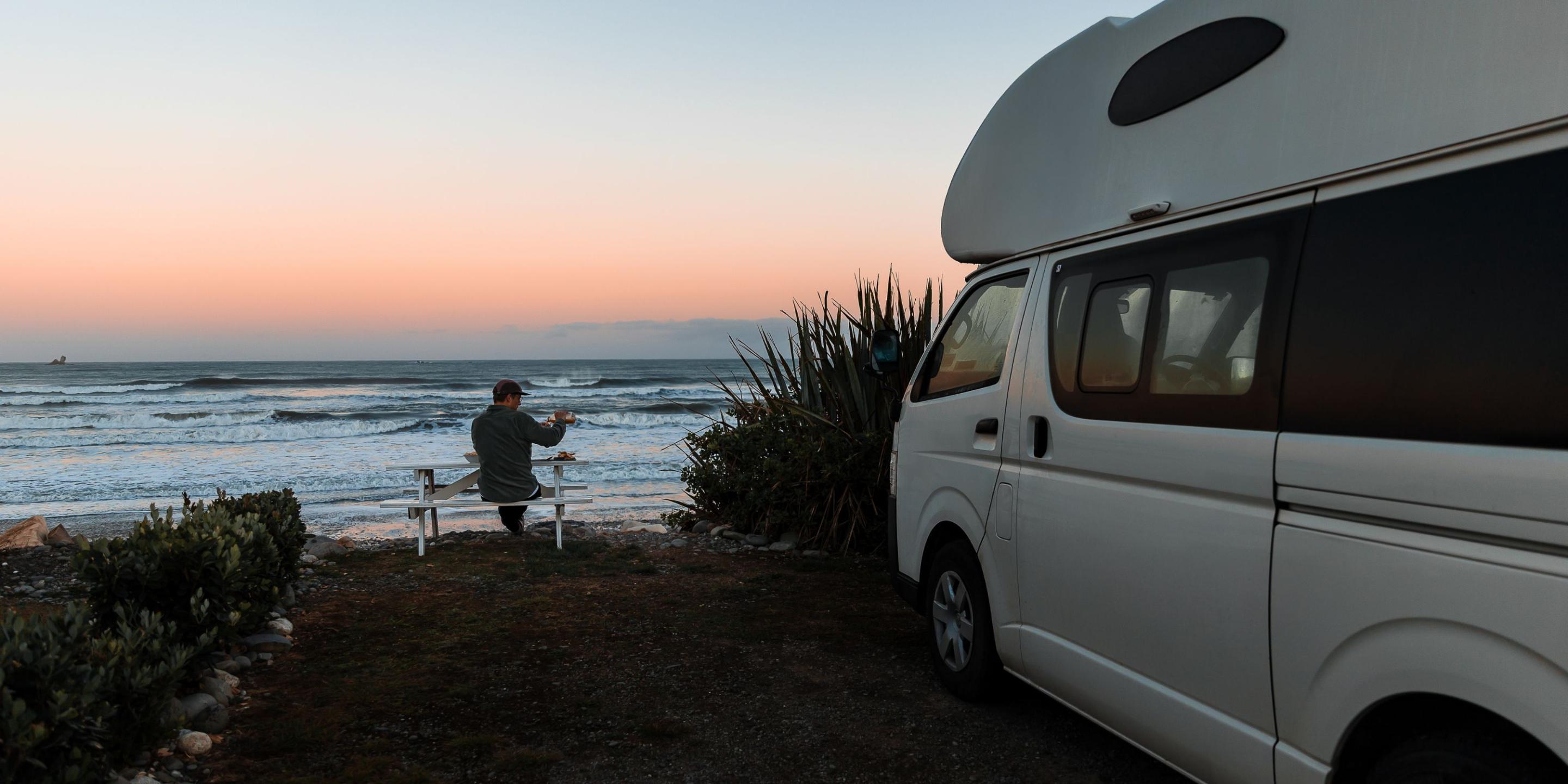 Happy 3ST Campervan Hire New Zealand 4