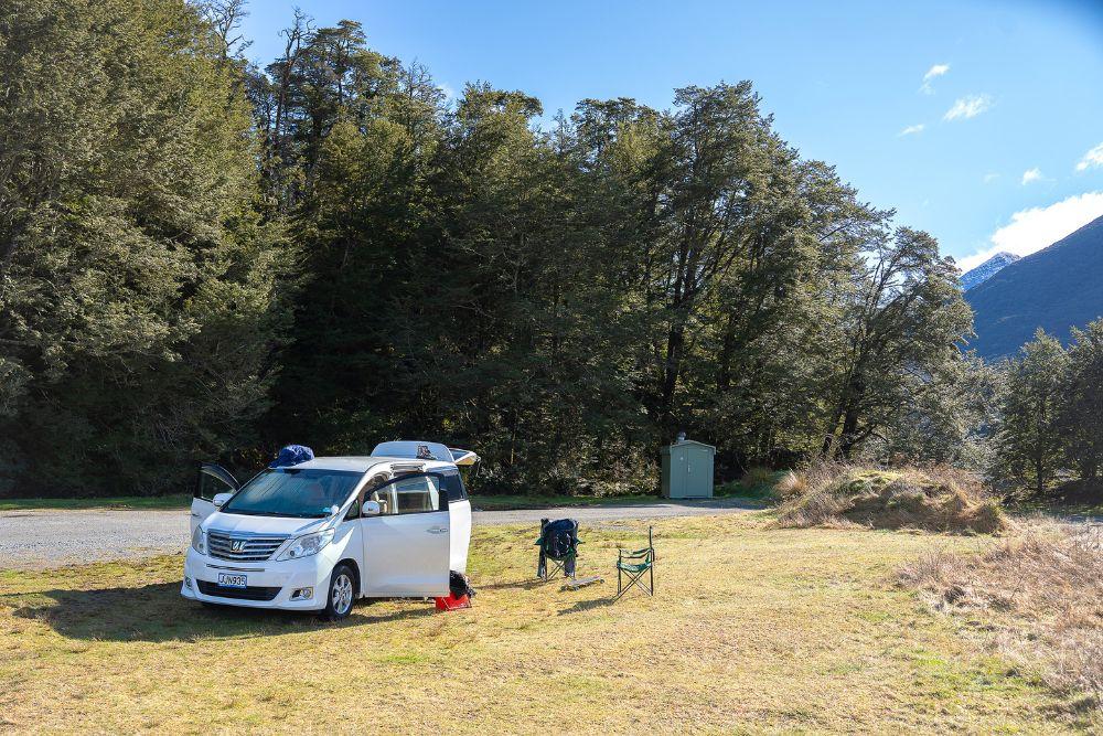 Happy Sleeper Interior Layout Campervan Hire New Zealand 4