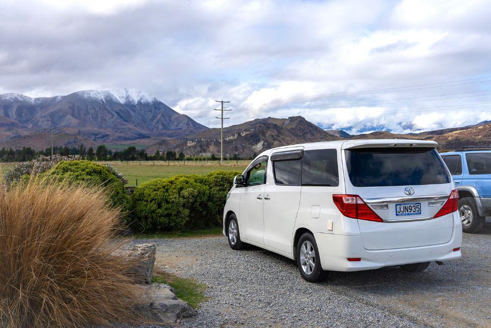 Happy Sleeper Interior Layout Campervan Hire New Zealand 7